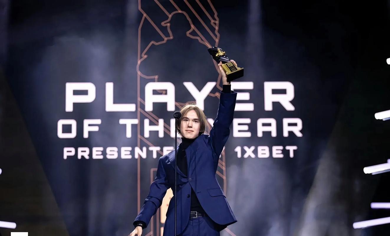 国外消息人士爆料：下赛季Jensen或将不参加2025LCS